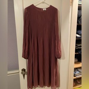 Aritzia Wilfred Daydreamer Midi Dress
